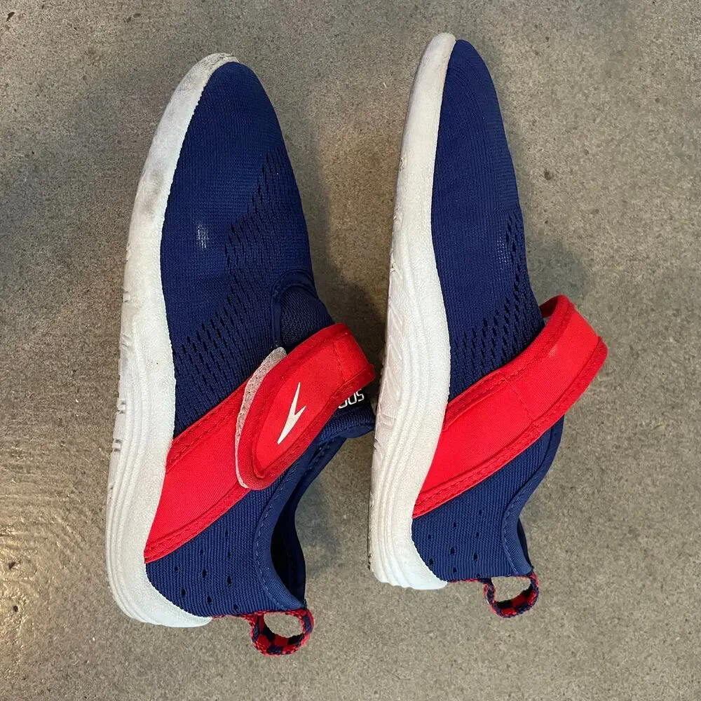Speedo navy blue red water shoes boys size 11 outdoor swim soft sneaker